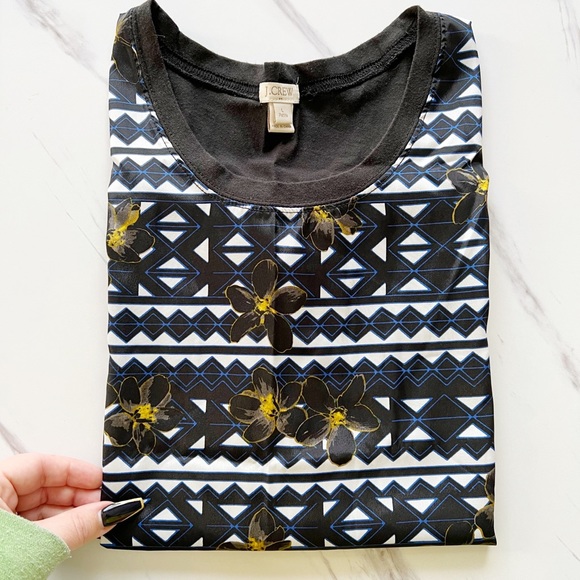 J.Crew Factory Navy Floral Silk Front Tank/Blouse - Picture 1 of 7